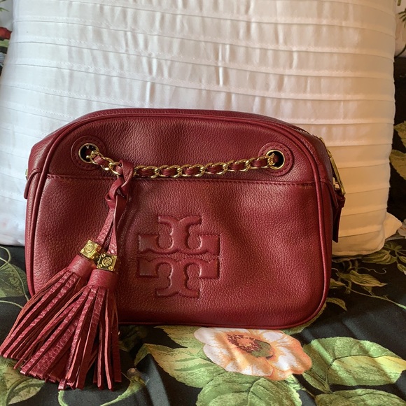 Thea Crossbody Shoulder Bag - Picture 3 of 9